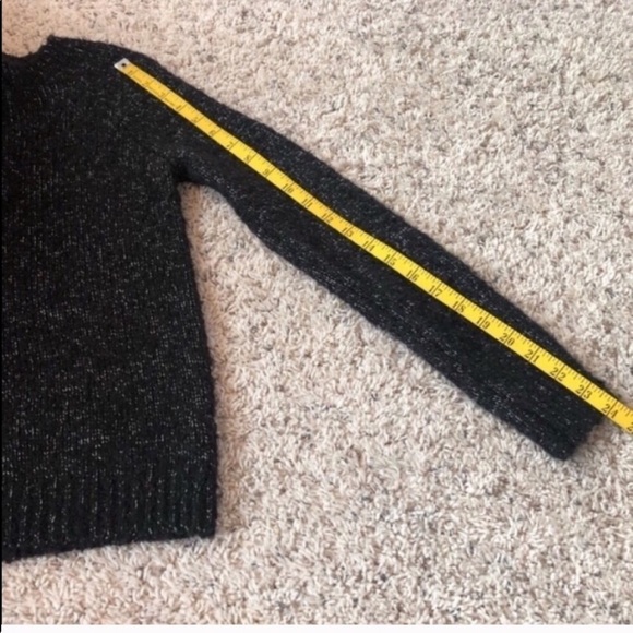 GAP soft wool bouclé boat neck black sweater xs - Picture 5 of 8